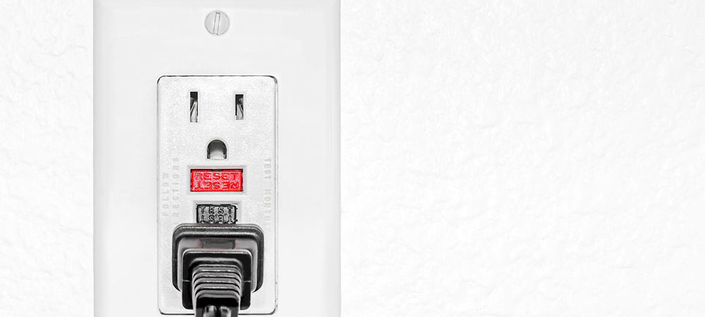 Check out these dead electrical outlet troubleshooting tips from Mister Sparky Tulsa!